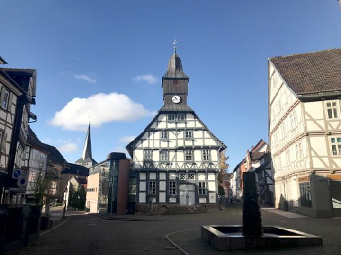 181020250001 Rathaus Uslar
