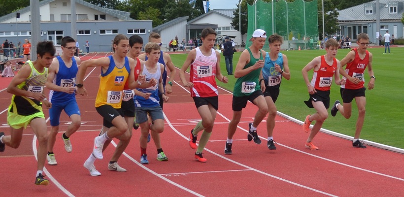 0708210217 Start 3000m 0708210217 Start 3000m