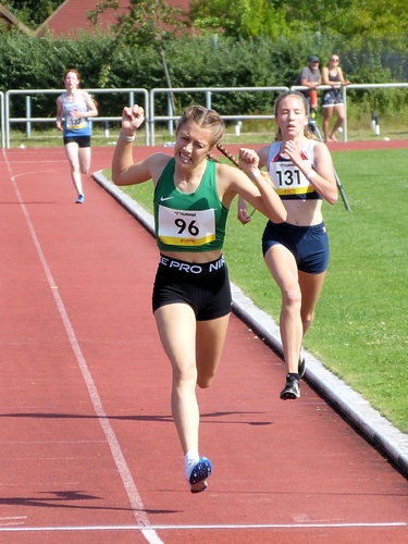 15082021 Luisa Frehner 2000 SM Ziel W15
