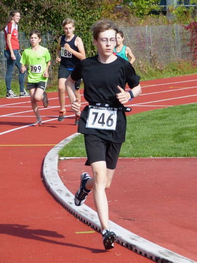 02102021 Julius Uebelhr 800 m