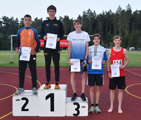 020820240960 800 m U18