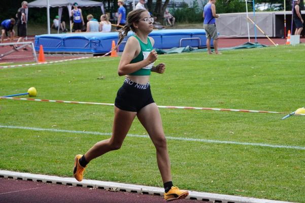 Zoe_Wilzin_800m