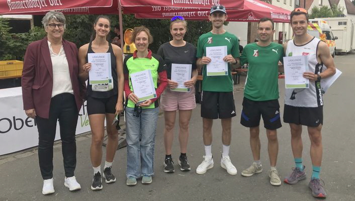 1240720250024 Gesamtsieger mit Buergermeisterin2