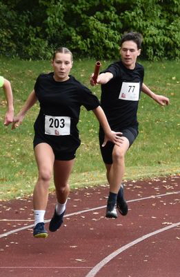 070920250534 Ben Vetter auf Emma Dietrich