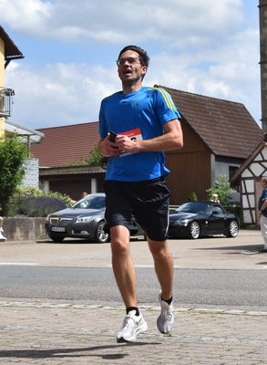 140620261087 Manuel Doehler